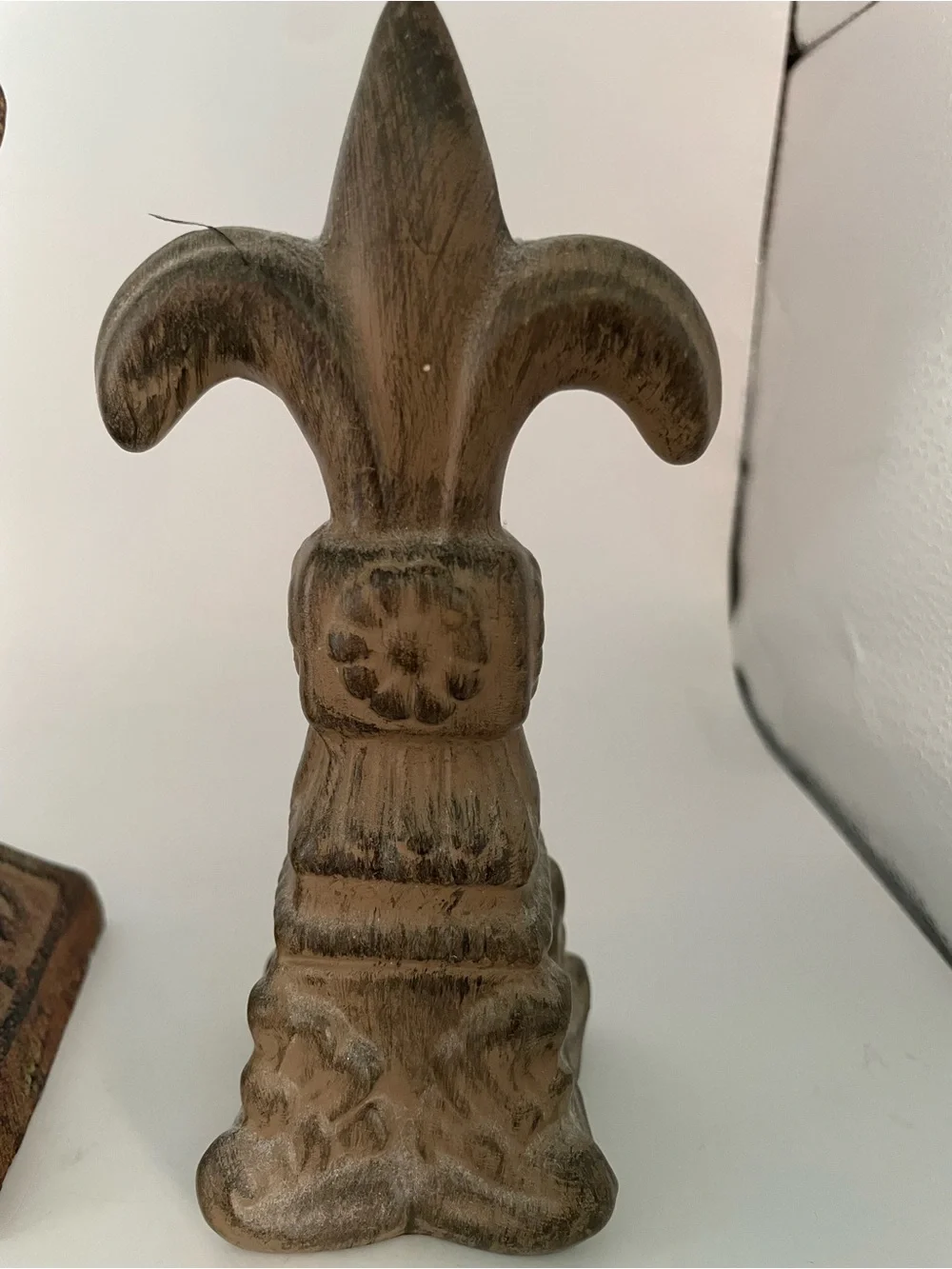 N/A three ornate